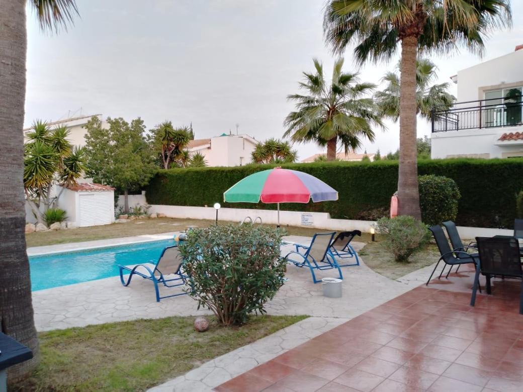 Villa Chrysanthemum Neo Chorio Exterior foto